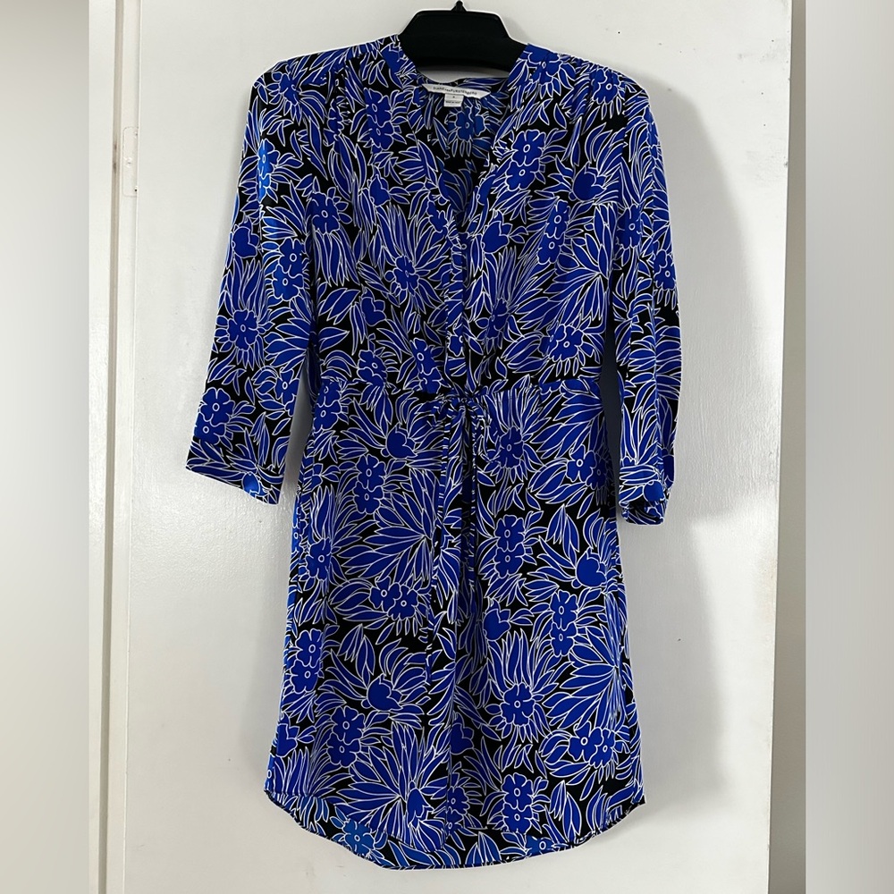 DVF timeless silk dress, size 6
